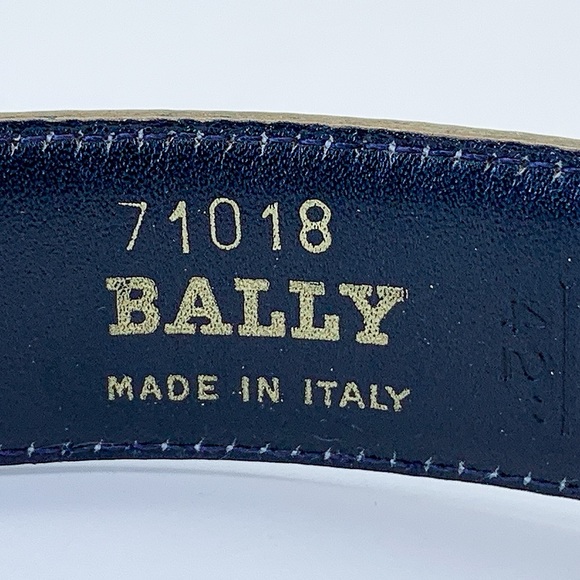 Bally Gold-Tone Buckle Leather Belt in White - Picture 4 of 11